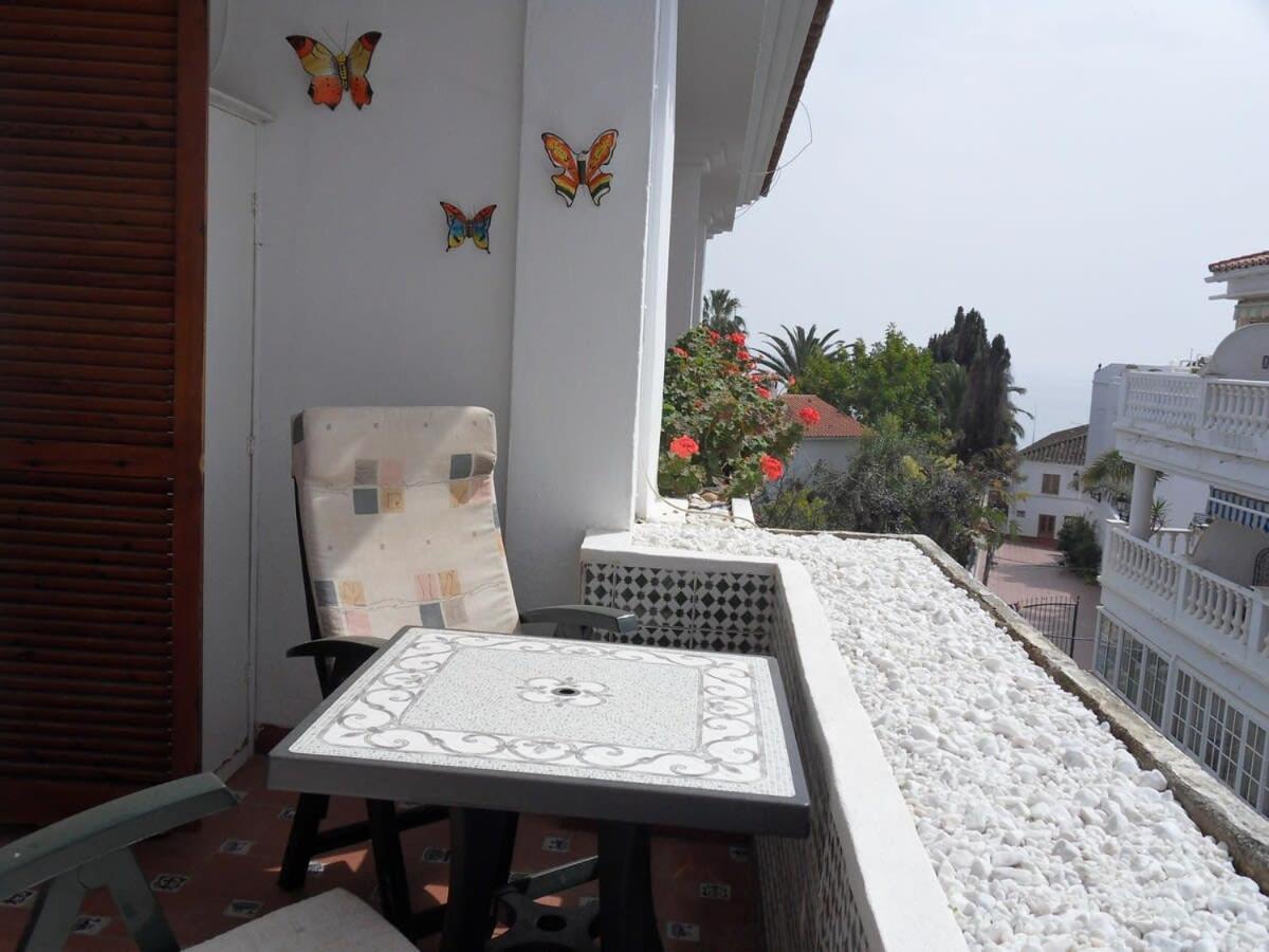 Apts Burriana Nerja Eksteriør billede